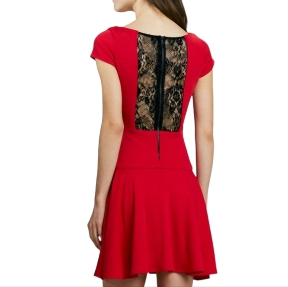 NWT Alice + Olivia Rylie Red Lace Back Dress Size 8 - Picture 1 of 3